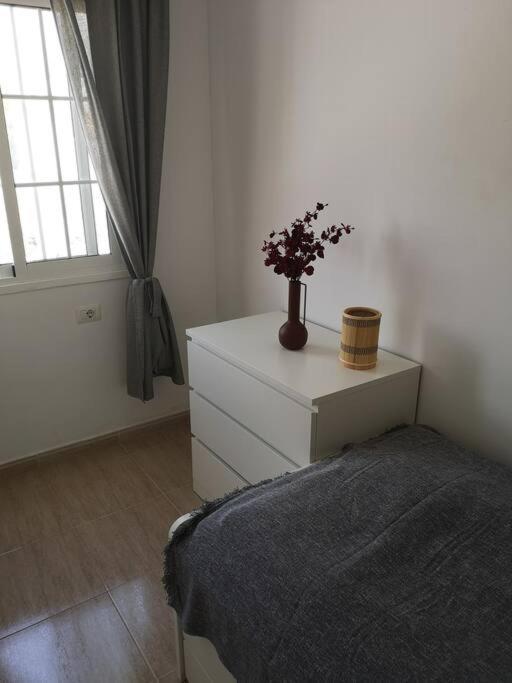 סנטה קרוז דה טנריף Apartment Am Meer Mit Pool מראה חיצוני תמונה